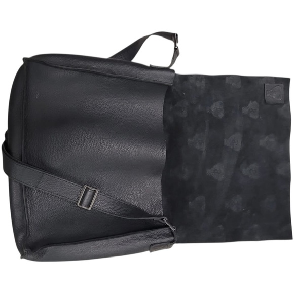 👨🏻‍🎤🎸 Gene Simmons Limited Edition “Money Bag” Leather Flap Tote 🎸👨🏻‍🎤 - Picture 13 of 16